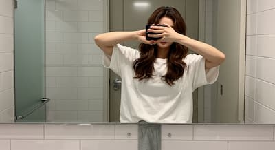 강남 사라있네 가라오케 저렴한 주대와 높은 만족도 - 가격 대비 최고의 서비스를 자랑하는 합리적인 요금 시스템